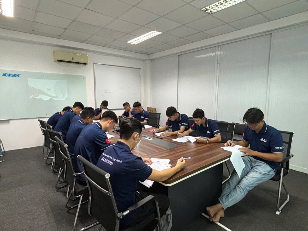 ACHISON ĐỒNG HÀNH CÙNG FORD KIÊN GIANG